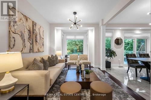 43 Provost Trail, Brampton, ON - Indoor Photo Showing Living Room