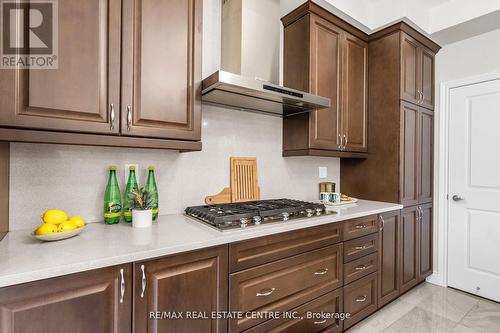 43 Provost Trail, Brampton, ON - Indoor Photo Showing Kitchen