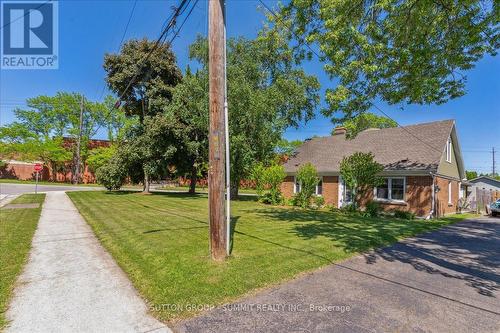 2076 Churchill Avenue, Burlington (Freeman), ON - Outdoor