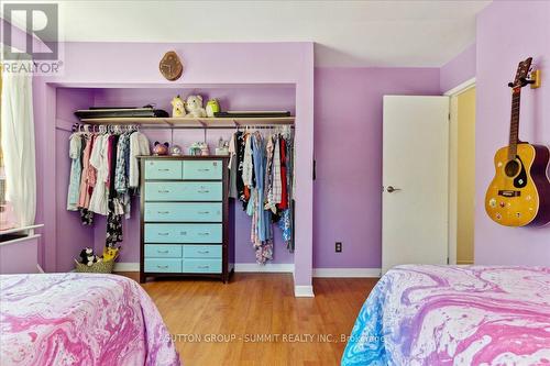 2076 Churchill Avenue, Burlington (Freeman), ON - Indoor Photo Showing Bedroom