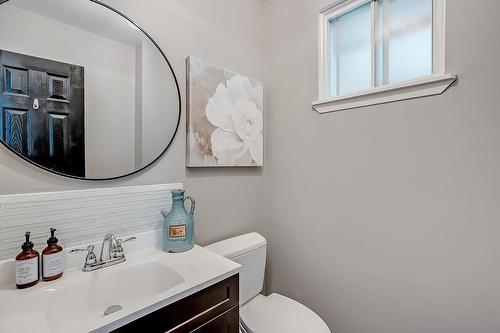 Powder Room - 2450 Malcolm Crescent, Burlington, ON 