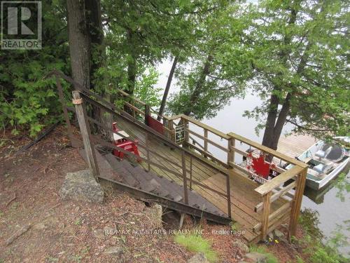 54 Laxton Twp 5Th Line, Kawartha Lakes, ON - Outdoor With Deck Patio Veranda