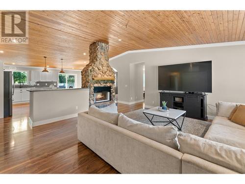 38 West Poirier Road, Sicamous, BC - Indoor Photo Showing Living Room With Fireplace