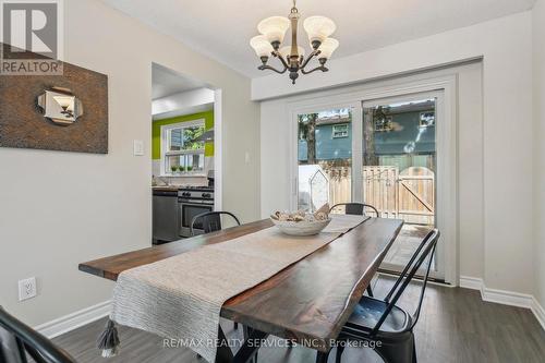 60 - 1055 Shawnmarr Road, Mississauga, ON - Indoor Photo Showing Dining Room