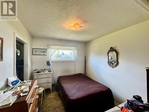 921 91A Avenue, Dawson Creek, BC - Indoor Photo Showing Bedroom