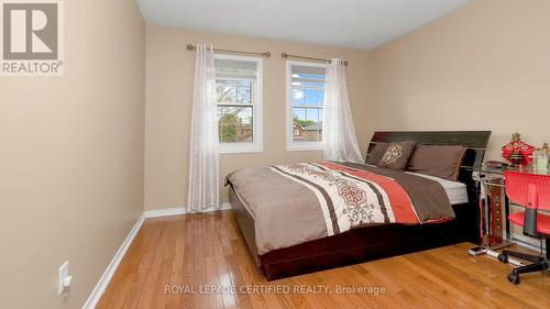 35 Turtlecreek Boulevard, Brampton, ON - Indoor Photo Showing Bedroom