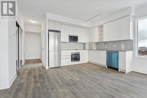 1419 - 2489 Taunton Road, Oakville, ON - Indoor Photo Showing Kitchen With Stainless Steel Kitchen