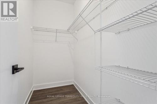 1419 - 2489 Taunton Road, Oakville, ON - Indoor With Storage