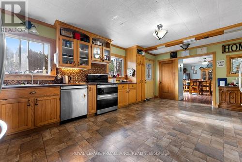 29841 Highway 62 N, Bancroft, ON - Indoor Photo Showing Kitchen With Double Sink