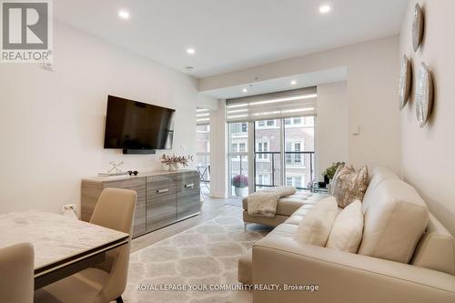 310 - 50 Ann Street, Caledon (Bolton West), ON - Indoor Photo Showing Living Room