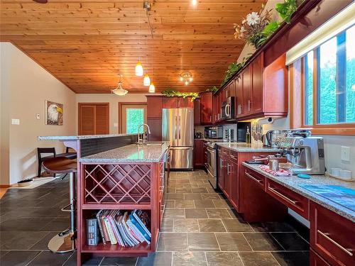 1 Sand Lake Road, Ditch Lake, MB - Indoor Photo Showing Kitchen