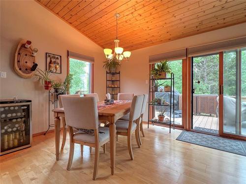 1 Sand Lake Road, Ditch Lake, MB - Indoor Photo Showing Dining Room