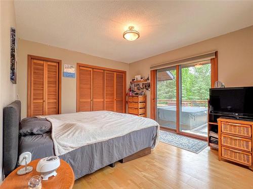 1 Sand Lake Road, Ditch Lake, MB - Indoor Photo Showing Bedroom