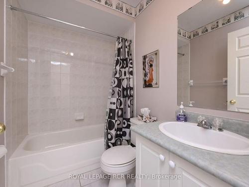 1289 Forest St, Innisfil, ON - Indoor Photo Showing Bathroom