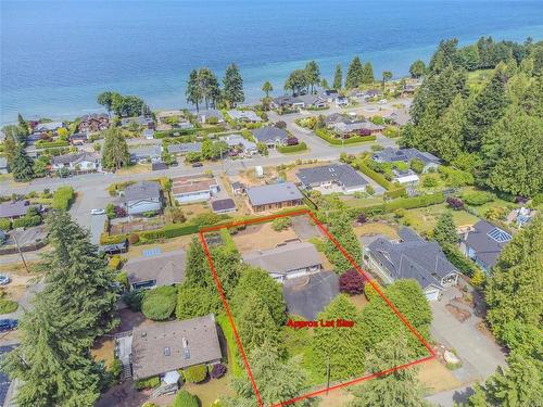 285 Hoylake Rd West, Qualicum Beach, BC 