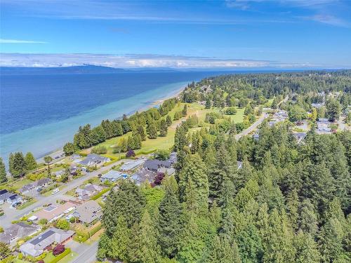 285 Hoylake Rd West, Qualicum Beach, BC 