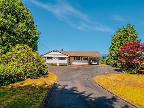 285 Hoylake Rd West, Qualicum Beach, BC 