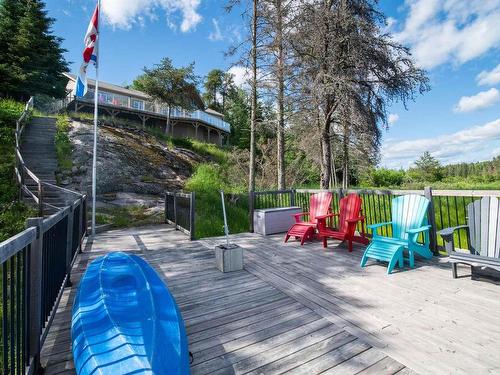 182 Eagle Bay Road, Kenora, ON 