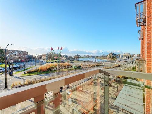 221-1610 Store St, Victoria, BC - Outdoor With Balcony With View