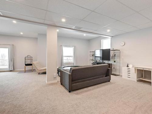 422 Azure Place, Kamloops, BC - Indoor