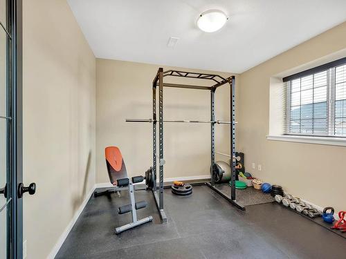 2027 Saddleback Drive, Kamloops, BC - Indoor Photo Showing Gym Room