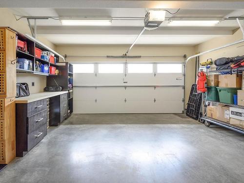 2027 Saddleback Drive, Kamloops, BC - Indoor Photo Showing Garage