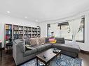 2263 Qu'Appelle Blvd, Kamloops, BC  - Indoor Photo Showing Living Room 