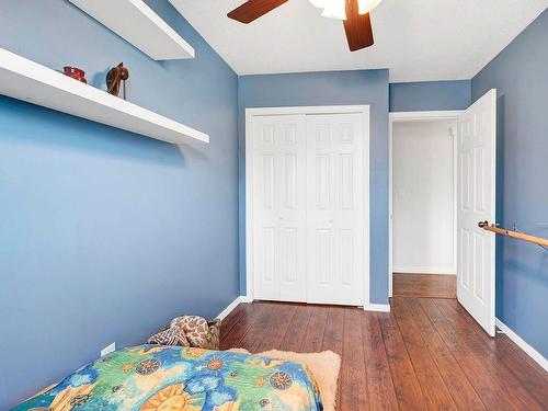 2184 Sifton Ave, Kamloops, BC - Indoor Photo Showing Bedroom