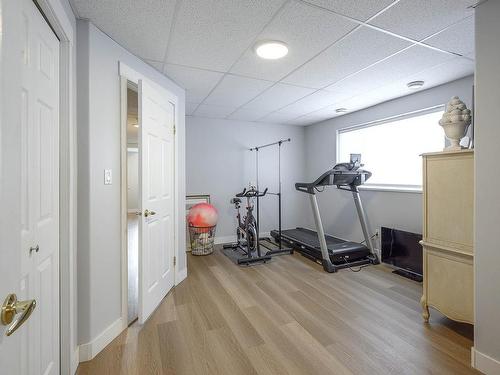 782 Morven Drive, Kamloops, BC - Indoor Photo Showing Gym Room