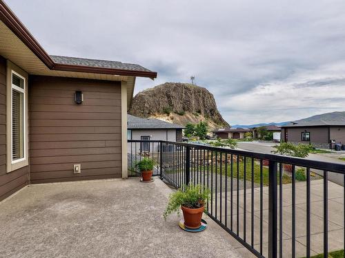 25-950 Ida Lane, Kamloops, BC - Outdoor With Exterior