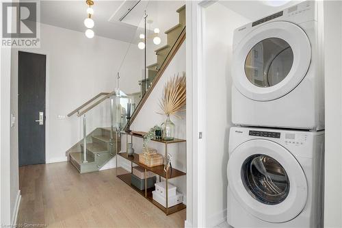 55 Duke Street W Unit# 426, Kitchener, ON - Indoor Photo Showing Laundry Room