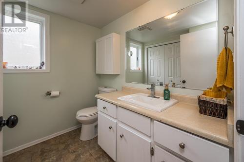 2260 Canan Way, Prince George, BC - Indoor Photo Showing Bathroom