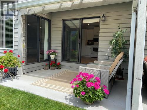 1167 Brookside Avenue Unit# 5, Kelowna, BC - Outdoor With Deck Patio Veranda