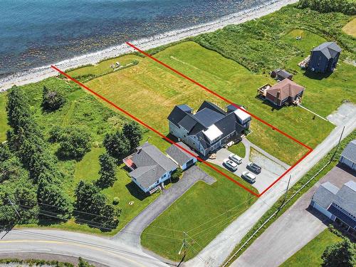 4 Lintaman Lane, Cow Bay, NS 