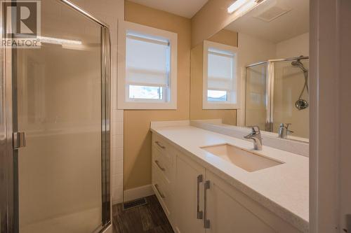 651 Braid Street Unit# 101, Penticton, BC - Indoor Photo Showing Bathroom