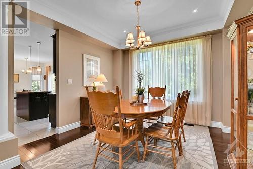 102 Charles Holden Avenue, Merrickville, ON - Indoor Photo Showing Dining Room