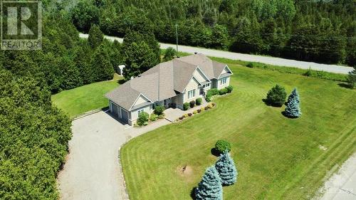 102 Charles Holden Avenue, Merrickville, ON - Outdoor