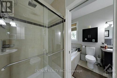 102 Charles Holden Avenue, Merrickville-Wolford, ON - Indoor Photo Showing Bathroom