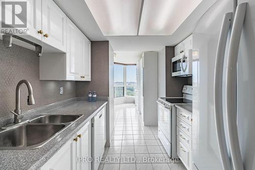 2109 - 3 Rowntree Road, Toronto, ON - Indoor Photo Showing Kitchen With Double Sink