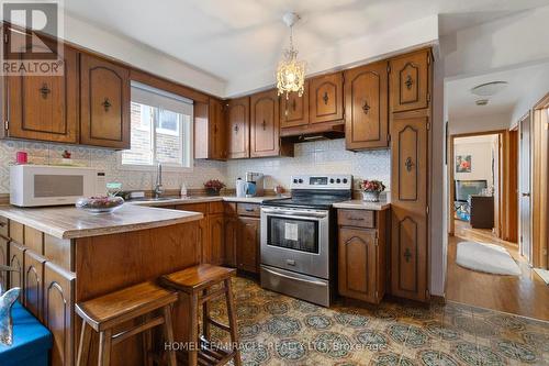 60 Prouse Drive, Brampton, ON - Indoor Photo Showing Kitchen