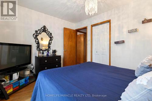 60 Prouse Drive, Brampton, ON - Indoor Photo Showing Bedroom