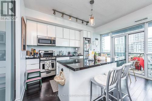 701 - 80 Marine Parade Drive, Toronto (Mimico), ON - Indoor Photo Showing Kitchen With Double Sink With Upgraded Kitchen