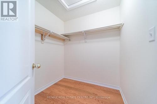 1449 Granrock Crescent, Mississauga, ON - Indoor With Storage