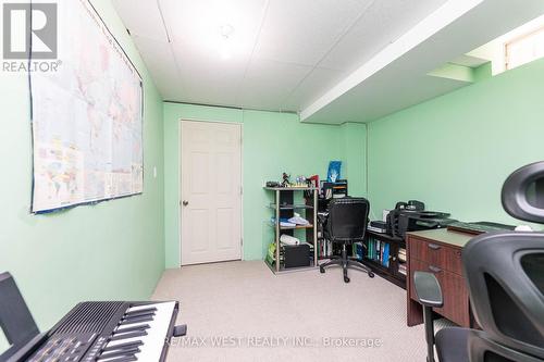 71 Atwood Avenue W, Halton Hills (Georgetown), ON - Indoor Photo Showing Office