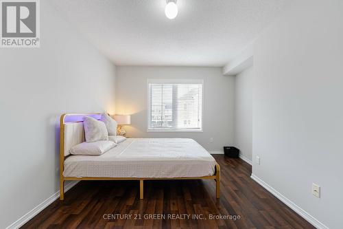 14 - 2480 Post Road, Oakville, ON - Indoor Photo Showing Bedroom