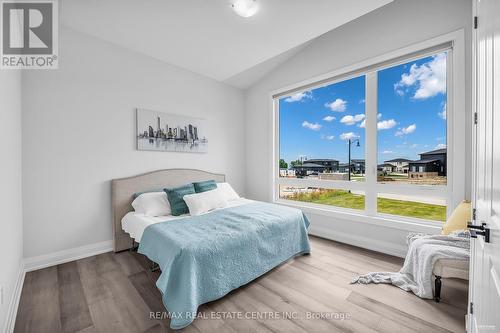 119 Sladden Court, Blue Mountains (Thornbury), ON - Indoor Photo Showing Bedroom