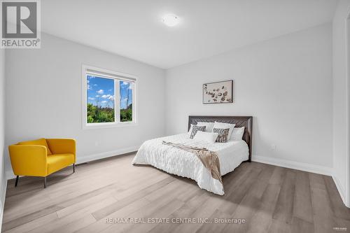 119 Sladden Court, Blue Mountains (Thornbury), ON - Indoor Photo Showing Bedroom