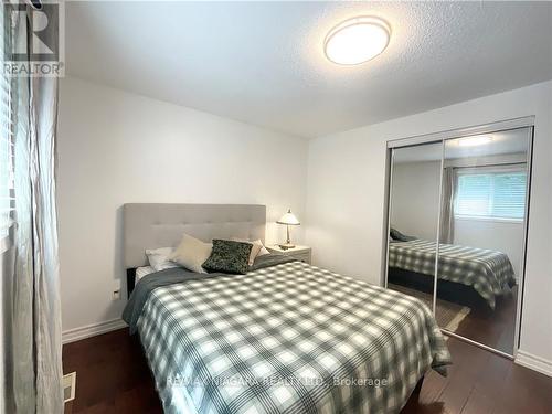 14 Stockwell Road, St. Catharines, ON - Indoor Photo Showing Bedroom