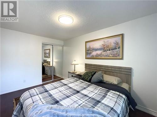 14 Stockwell Road, St. Catharines, ON - Indoor Photo Showing Bedroom