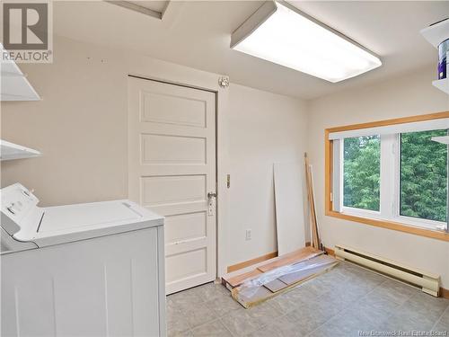 33-35 York Street, Moncton, NB - Indoor Photo Showing Laundry Room